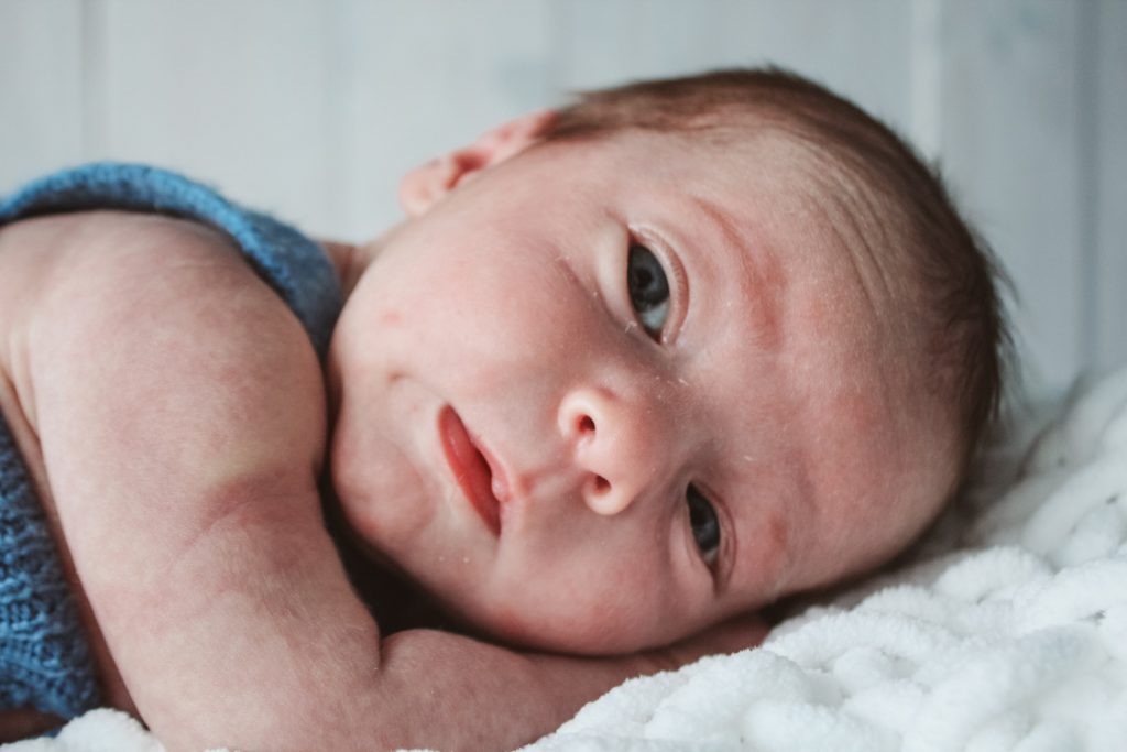 NEWBORN photography Nazare Portugal - Kamila Weder Photography