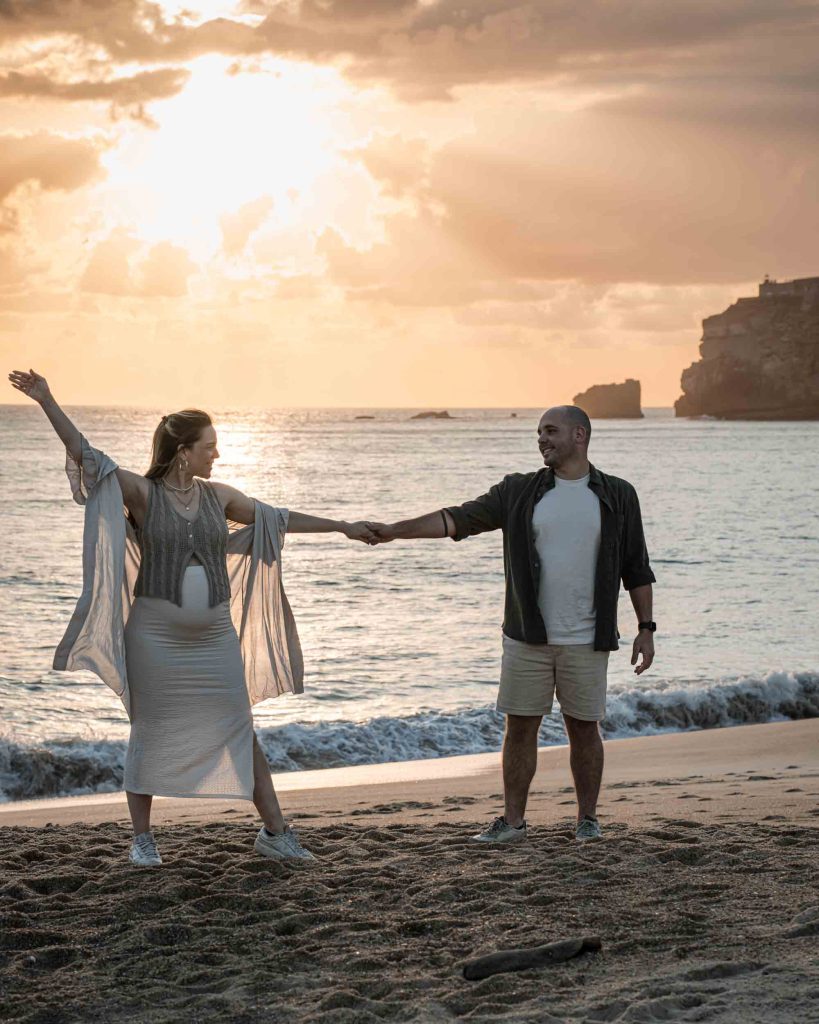 PREGNANCY photography Nazare Portugal - Kamila Weder Photography