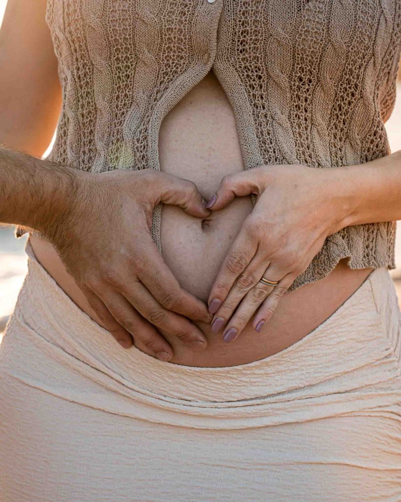 PREGNANCY photography Nazare Portugal - Kamila Weder Photography