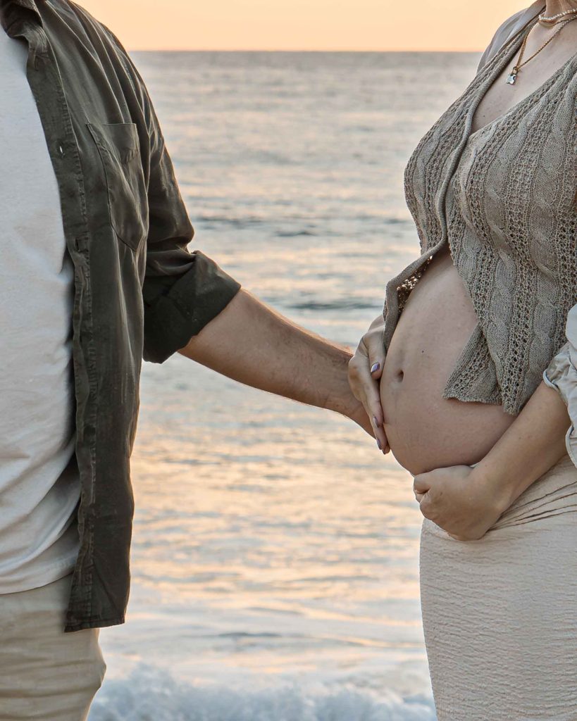 PREGNANCY photography Nazare Portugal - Kamila Weder Photography