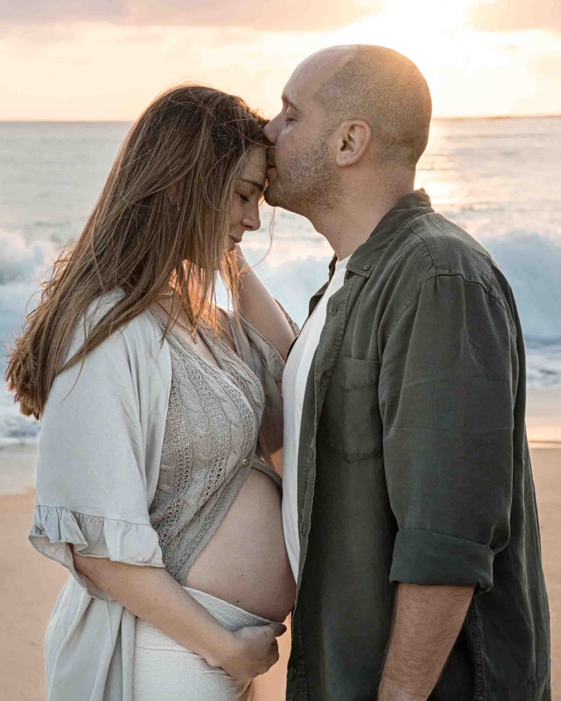 PREGNANCY photography Nazare Portugal - Kamila Weder Photography