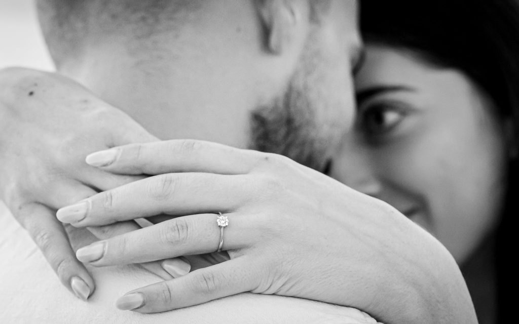ENGAGEMENT photography Nazare Portugal - Kamila Weder Photography