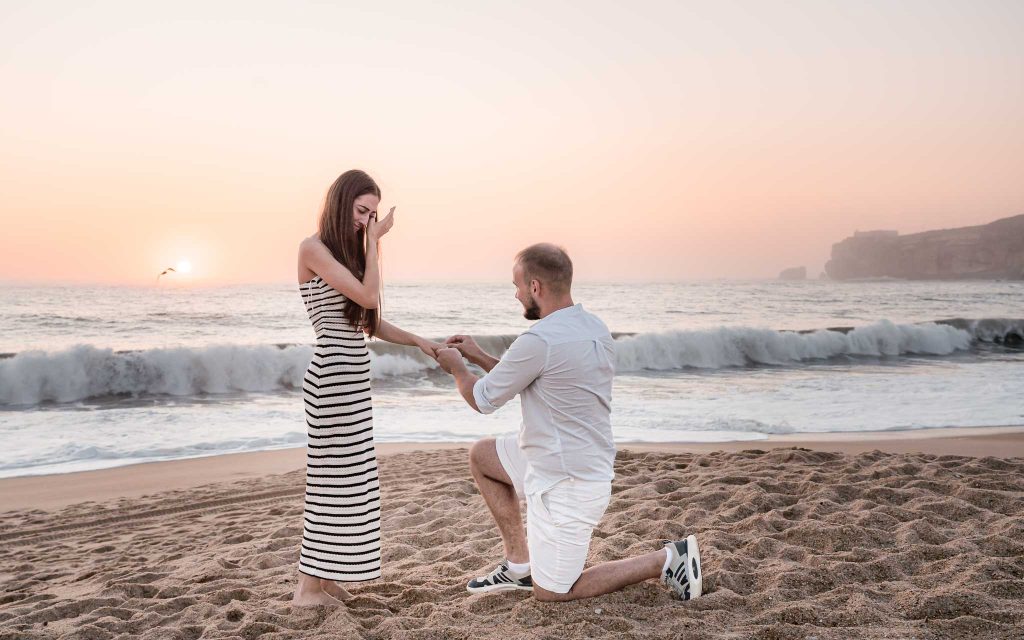 ENGAGEMENT photography Nazare Portugal - Kamila Weder Photography