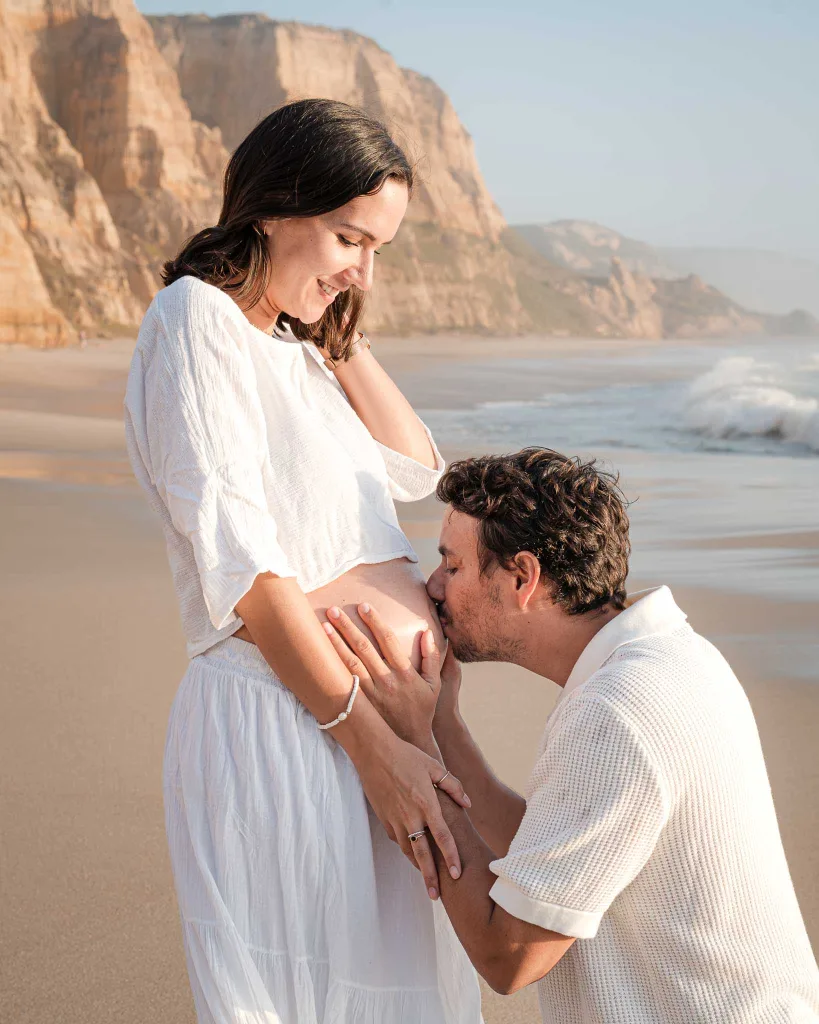 PREGNANCY photography Nazare Portugal - Kamila Weder Photography
