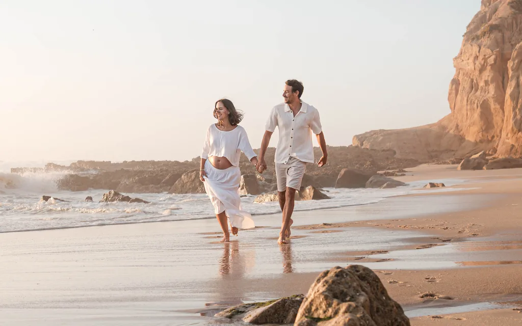 PREGNANCY photography Nazare Portugal - Kamila Weder Photography