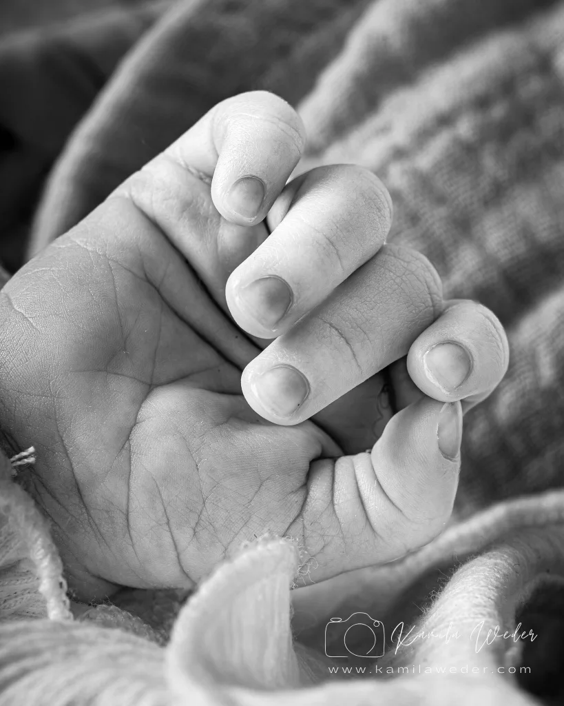 FAMILY photography Nazare Portugal - Kamila Weder Photography