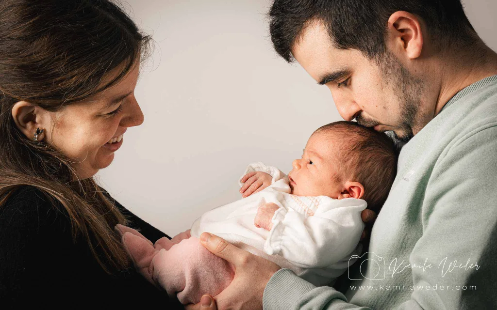 NEWBORN photography Nazare Portugal - Kamila Weder Photography