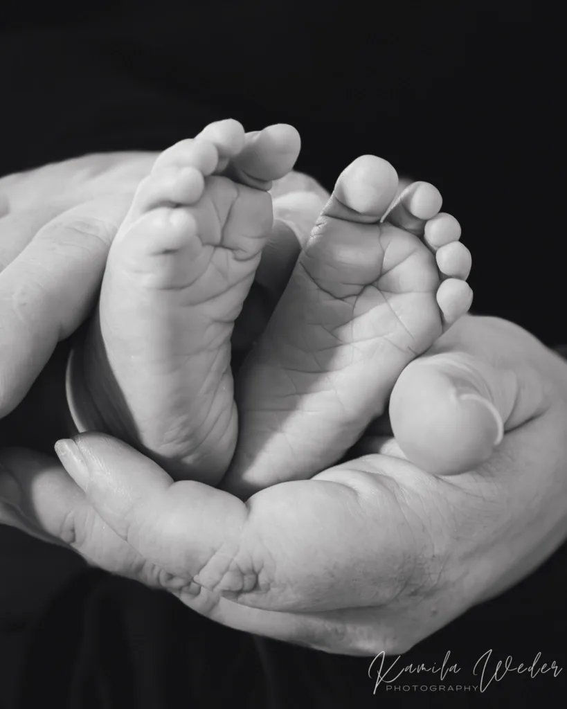 NEWBORN photography Nazare Portugal - Kamila Weder Photography