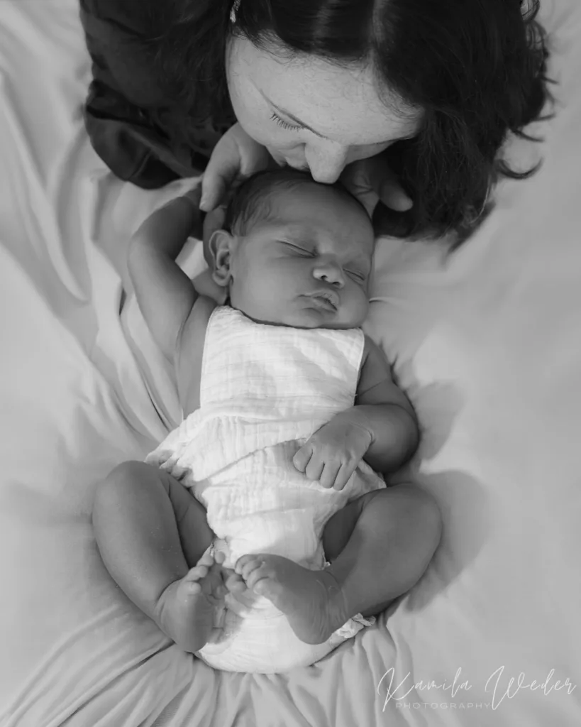 NEWBORN photography Nazare Portugal - Kamila Weder Photography