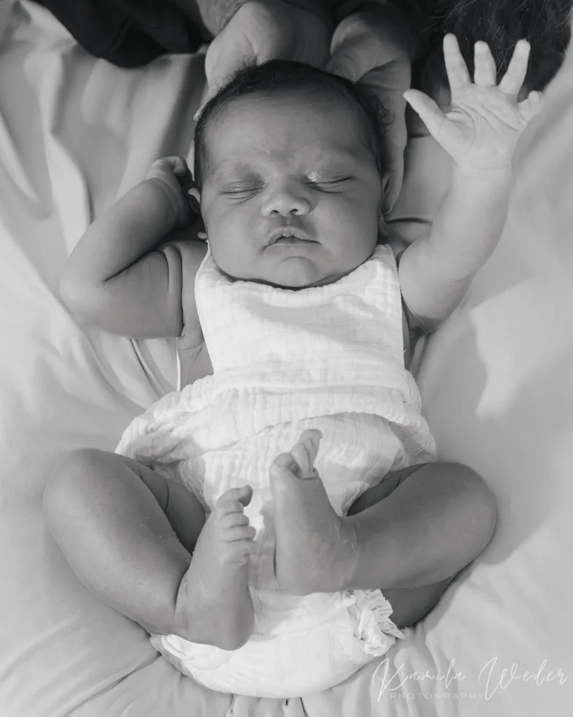 NEWBORN photography Nazare Portugal - Kamila Weder Photography