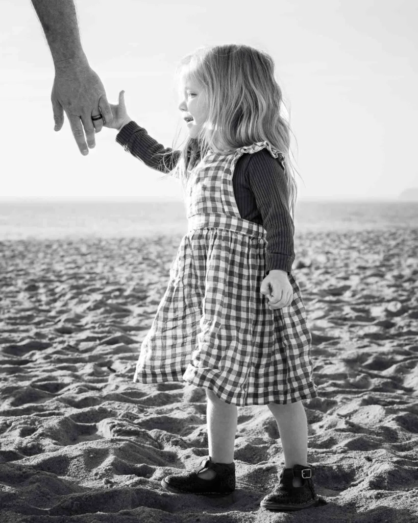 FAMILY photography Nazare Portugal - Kamila Weder Photography